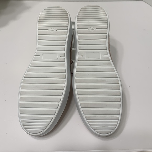 Rose gold sneakers low top EU37 or US7 - Picture 7 of 15